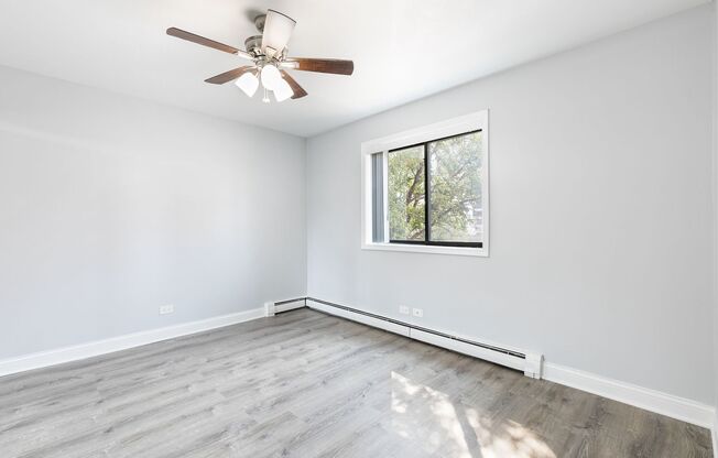 2 beds, 1 bath, 600 sqft, $2,195, Unit 204