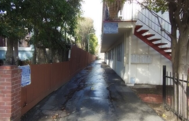 104 Redwood Avenue