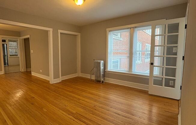 2104-2118 W. Birchwood Avenue/7502-7510 N. Hoyne Avenue