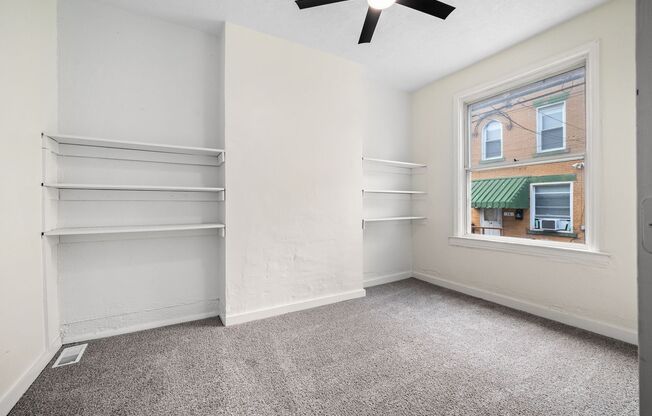 3 bed 1 bath - newly updated, central air, laundry.