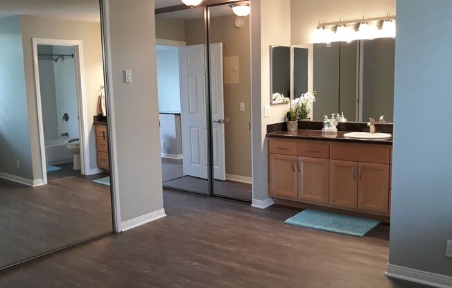 1 bed, 1 bath, 750 sqft, $2,355, Unit 0058