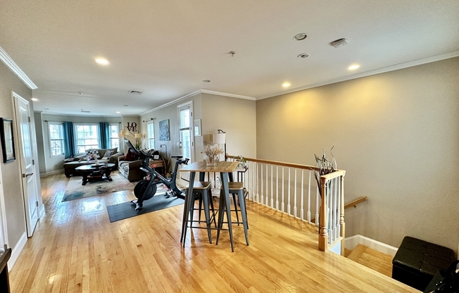 146 ADAMS ST
