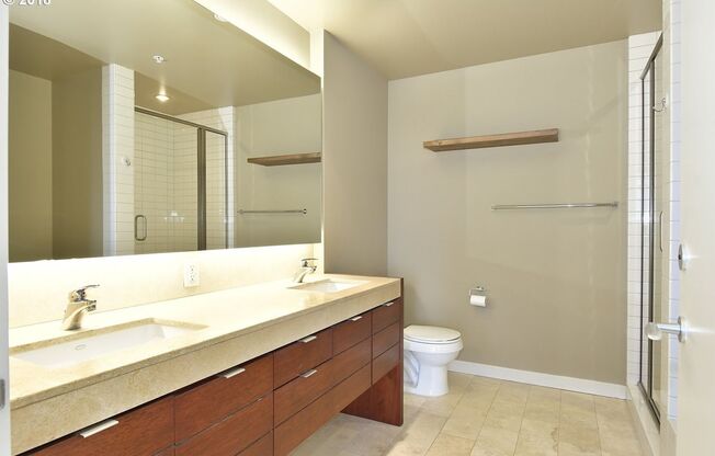 1 bed, 1.5 baths, $2,240, Unit # 1604