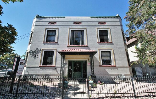 The Dallas Apartments | Historic Capitol Hill Living in Denver