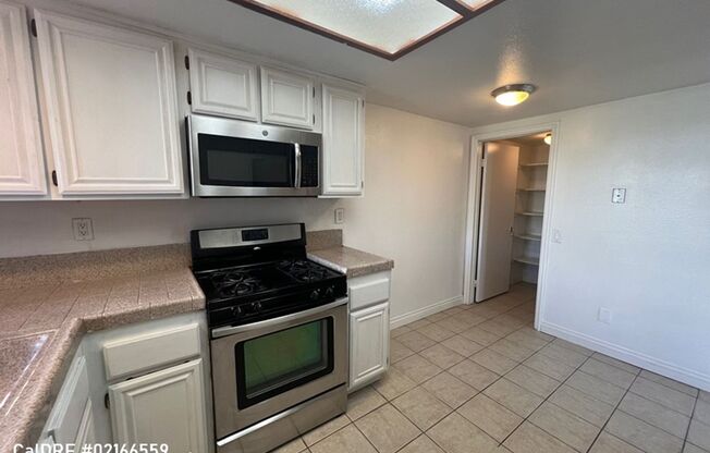 Price Lowered! Rancho Cucamonga 3 Bedroom Townhouse