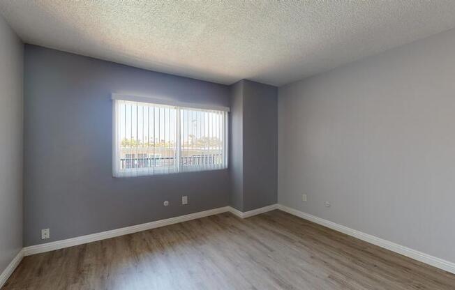 1440 LINCOLN AVE - 14