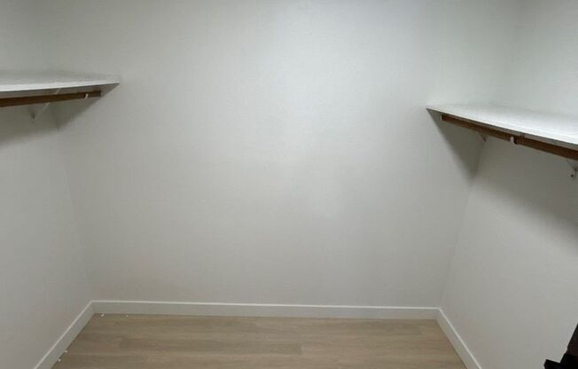 2 beds, 1 bath, 1,050 sqft, $1,050, Unit 207-201D