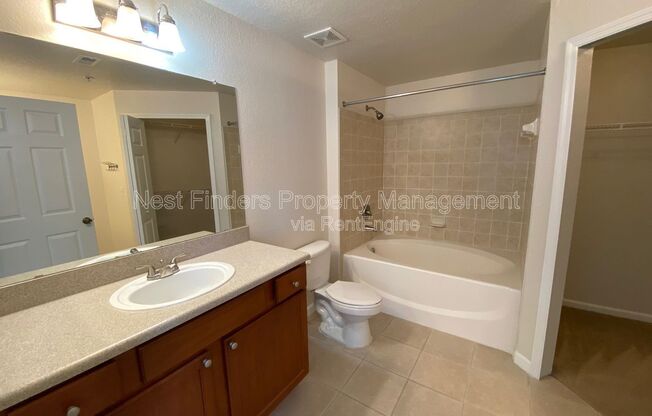 3 beds, 2 baths, 1,613 sqft, $1,850, Unit 1227