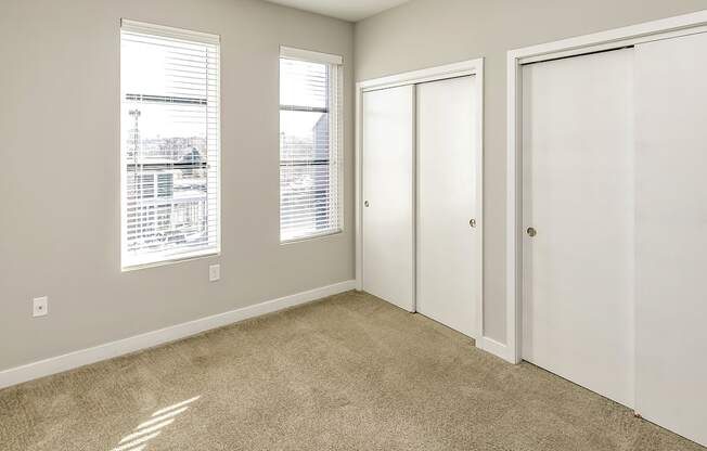 Studio, one and two bedroom apartment homes in the Historic Dundee District of Omaha, NE at Dundee Flats