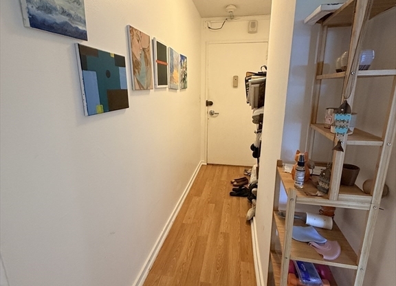 1 bed, 1 bath, 870 sqft, $3,050, Unit 820