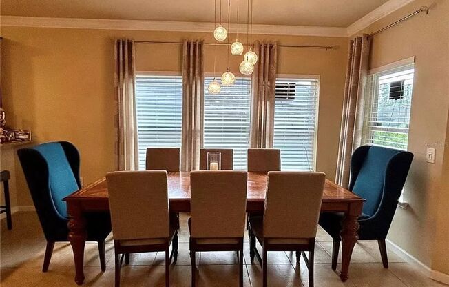 Beautiful 2 story home in Ellis Park