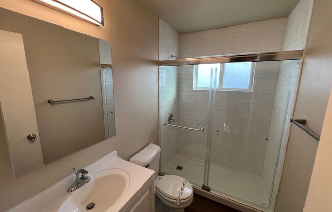 2 beds, 1 bath, 900 sqft, $2,195, Unit 264