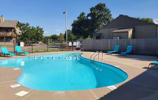 Willow Creek Pool