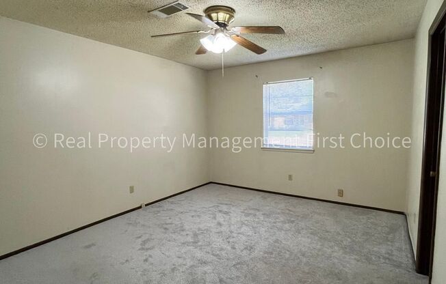 3 beds, 2 baths, $1,255