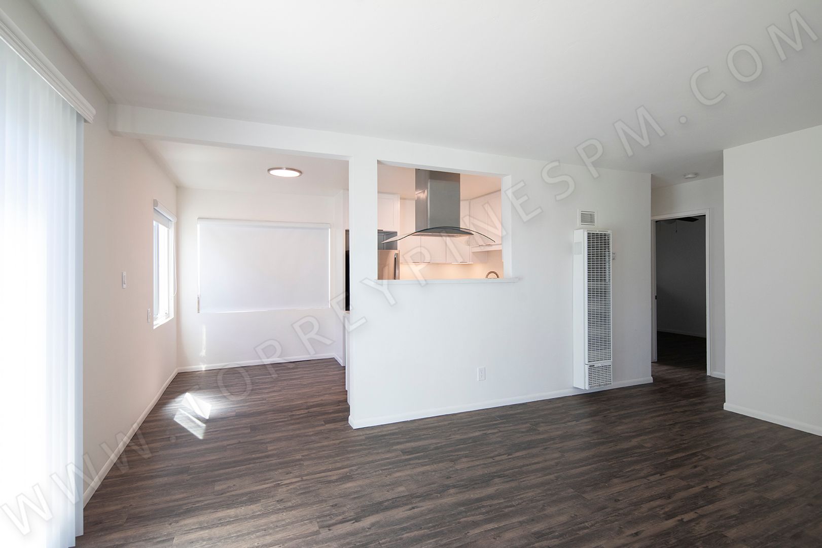 Perfectly Located 2BR in Crown Point Area with Parking!