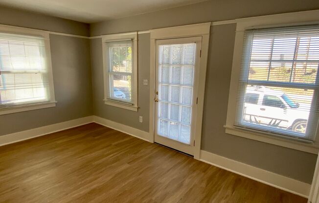 2315-2317 State Street