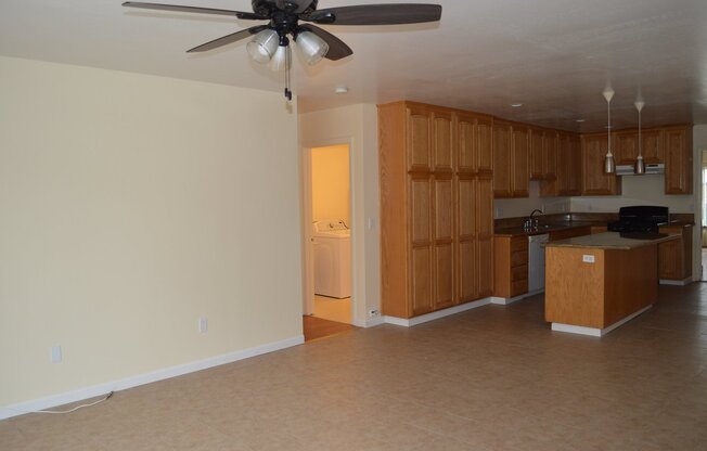 3 beds, 2 baths, $4,100