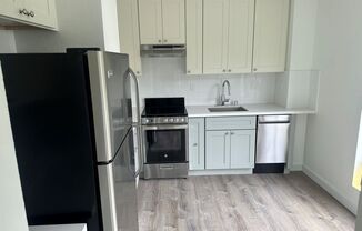 1 bed, 1 bath, $3,295, Unit 3