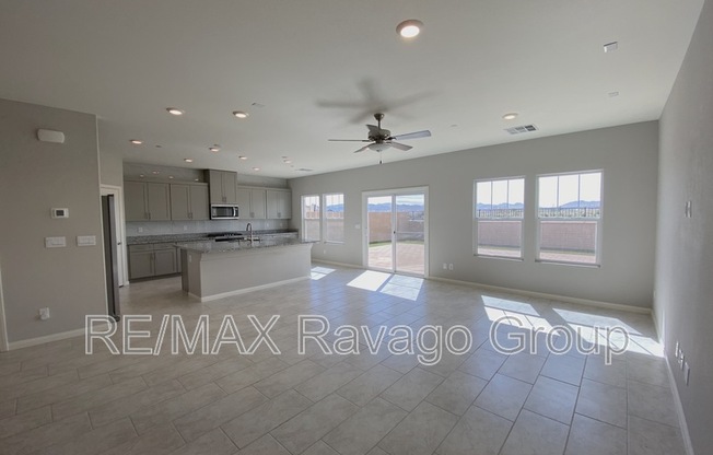 393 WINTER DOVE AVE