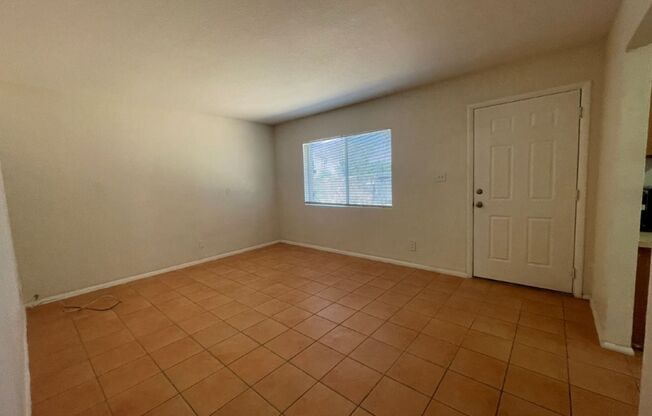 1625 W. Peoria Ave