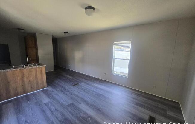 275 Upper Riverdale Rd