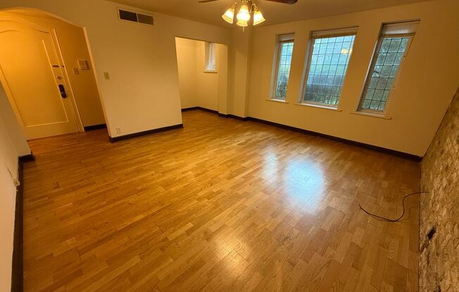 2550 Lake