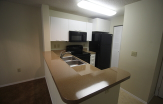 2 beds, 2 baths, $1,650