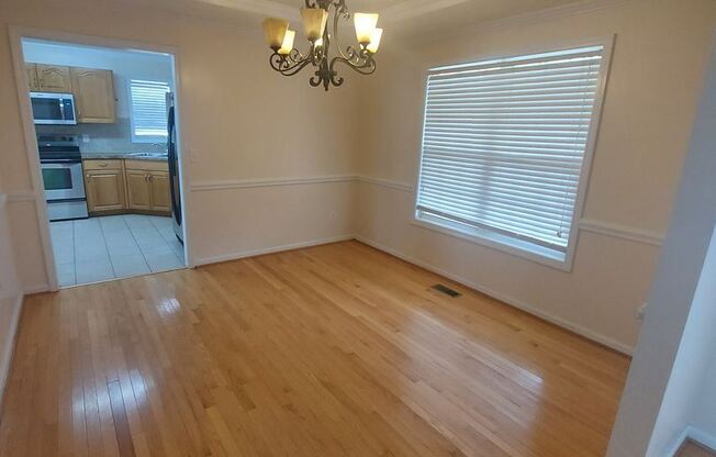 1111 ARAILIA DRIVE