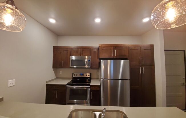 1 bed, 1 bath, $1,125, Unit 122