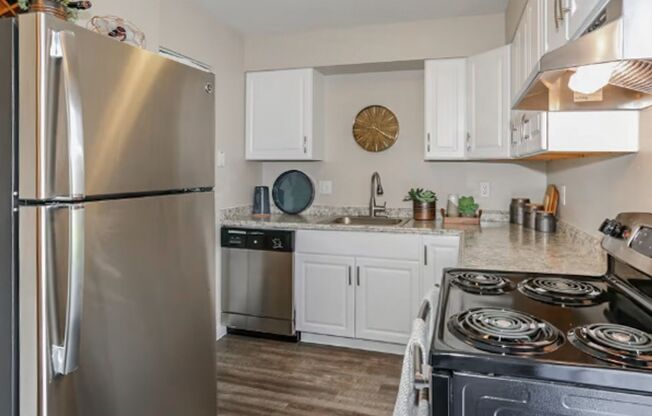 3 beds, 2 baths, 1,200 sqft, $1,315, Unit 1809