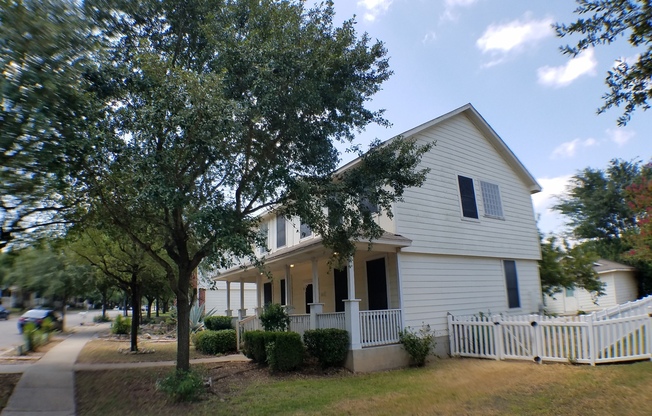 Plum Creek 4 bed Newly Painted