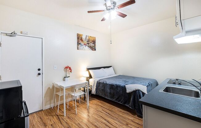 Soto Rose Apartments