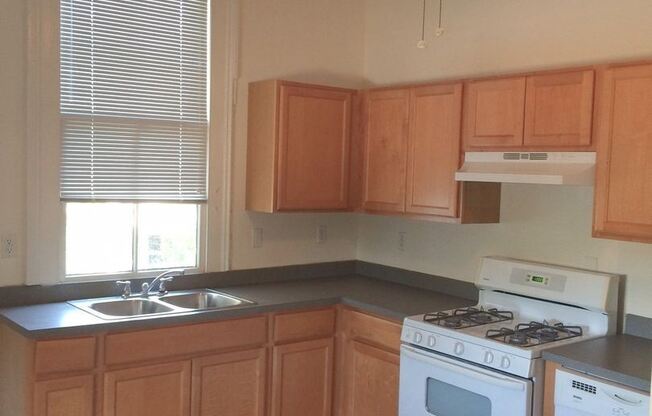 421-427 Hillary St