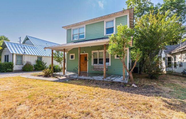 1608 East 19th ST