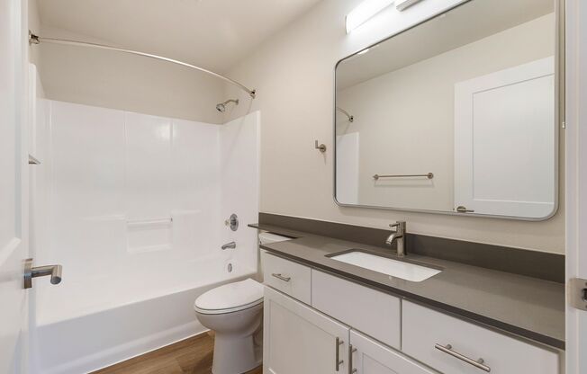 2 beds, 2 baths, 1,005 sqft, $2,795, Unit 402
