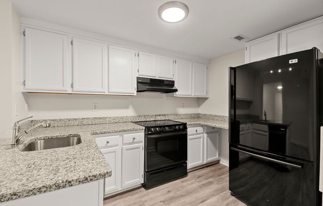 1 bed, 1 bath, $1,695, Unit 199 14th St NE Unit 201