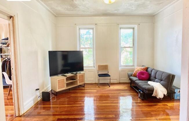 216 WINTHROP ST