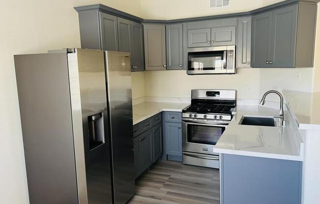 2 beds, 2 baths, 968 sqft, $1,500