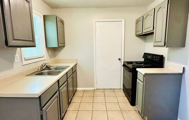 Updated three bedroom ranch in Okolona now available!