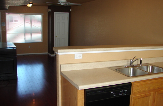 7956 Antelope Valley Point