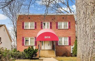 Bright and spacious 1-bedroom/1-bathroom condo available!