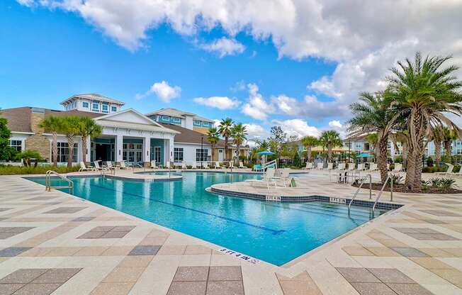 Saltwater pool with swim lane