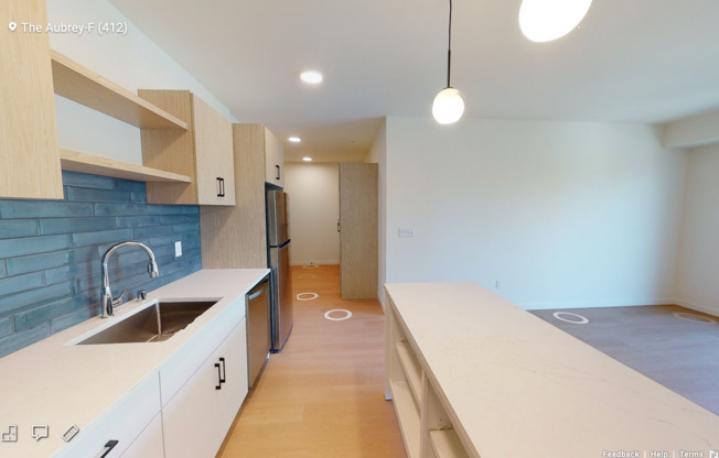 1 bed, 1 bath, 900 sqft, $1,714, Unit 312