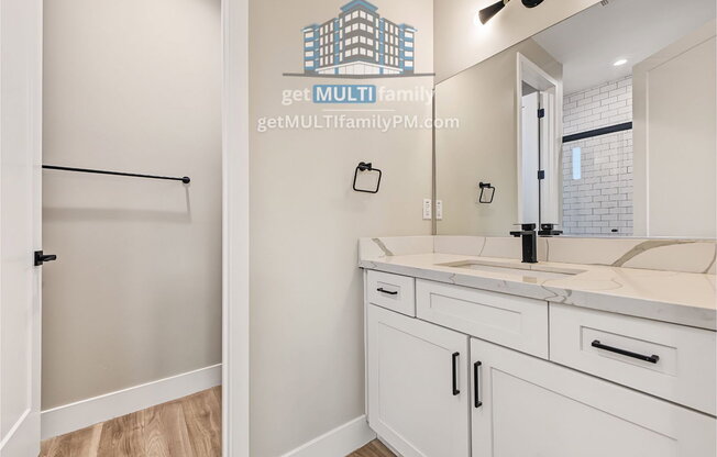 3 beds, 2.5 baths, 1,683 sqft, $2,850