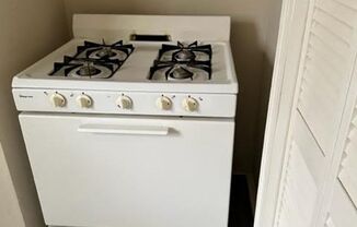 1 bed, 1 bath, $800