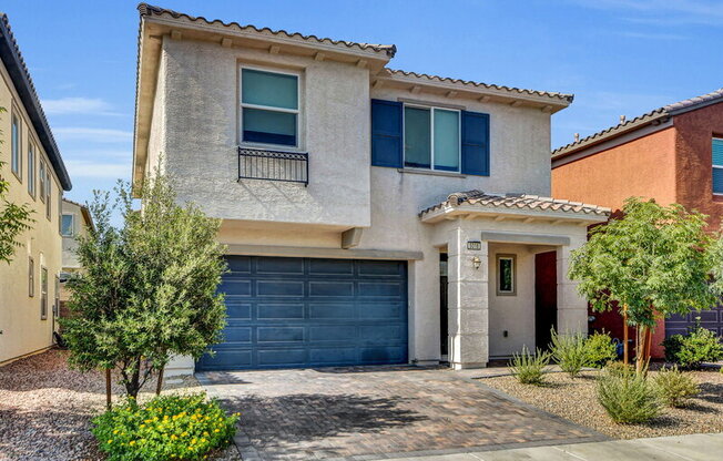 5016 W MESA VERDE LN