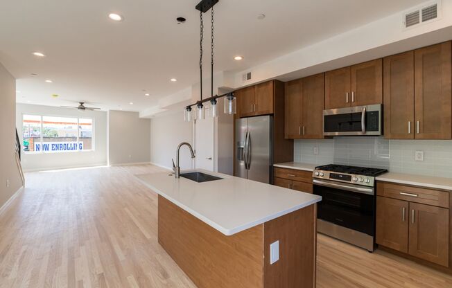 4 Bed Grays Ferry Home