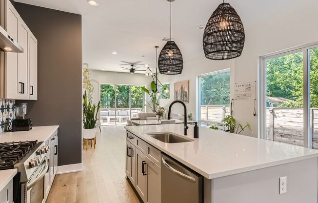 Austin Eastside Gem for Lease!