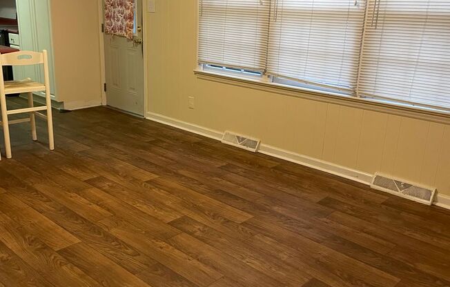 Spacious 3 Bedroom Home On W Cornwallis