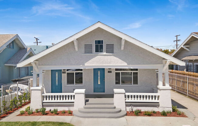1509 W 50 ST